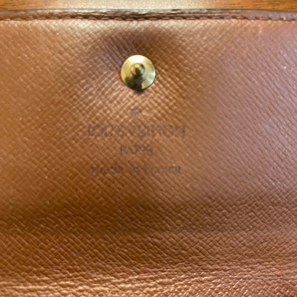 Clearance!  Authentic Louise Vuitton Wallet TH0976 - Picture 15 of 15